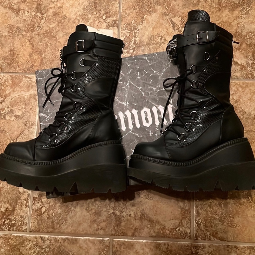 SHAKER-70 DEMONIAS